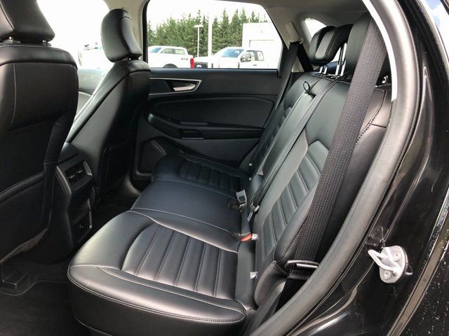 Used 2024 Ford Edge SEL image 16