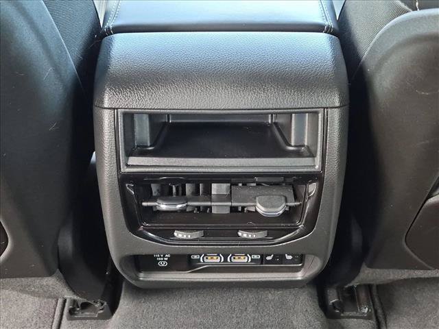 Used 2023 Jeep Grand Cherokee Overland AWD/4WD image 17