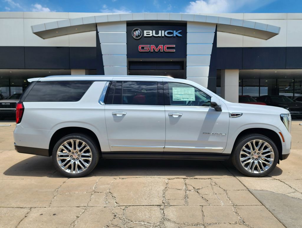 New 2026 GMC Yukon XL Denali w/ Denali Reserve Package AWD/4WD image 2