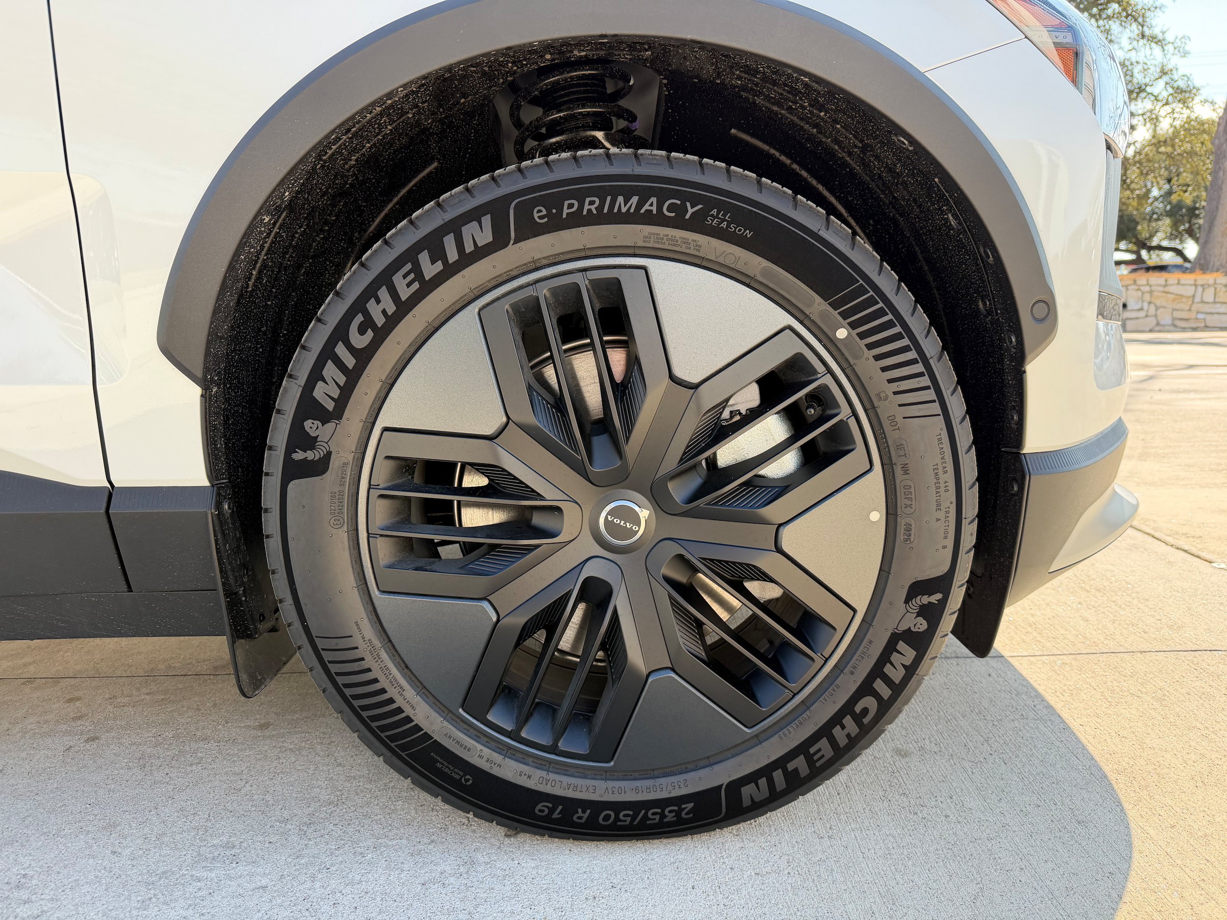 New 2026 Volvo EX30 Cross Country Ultra w/ Protection Package Premier AWD/4WD image 7