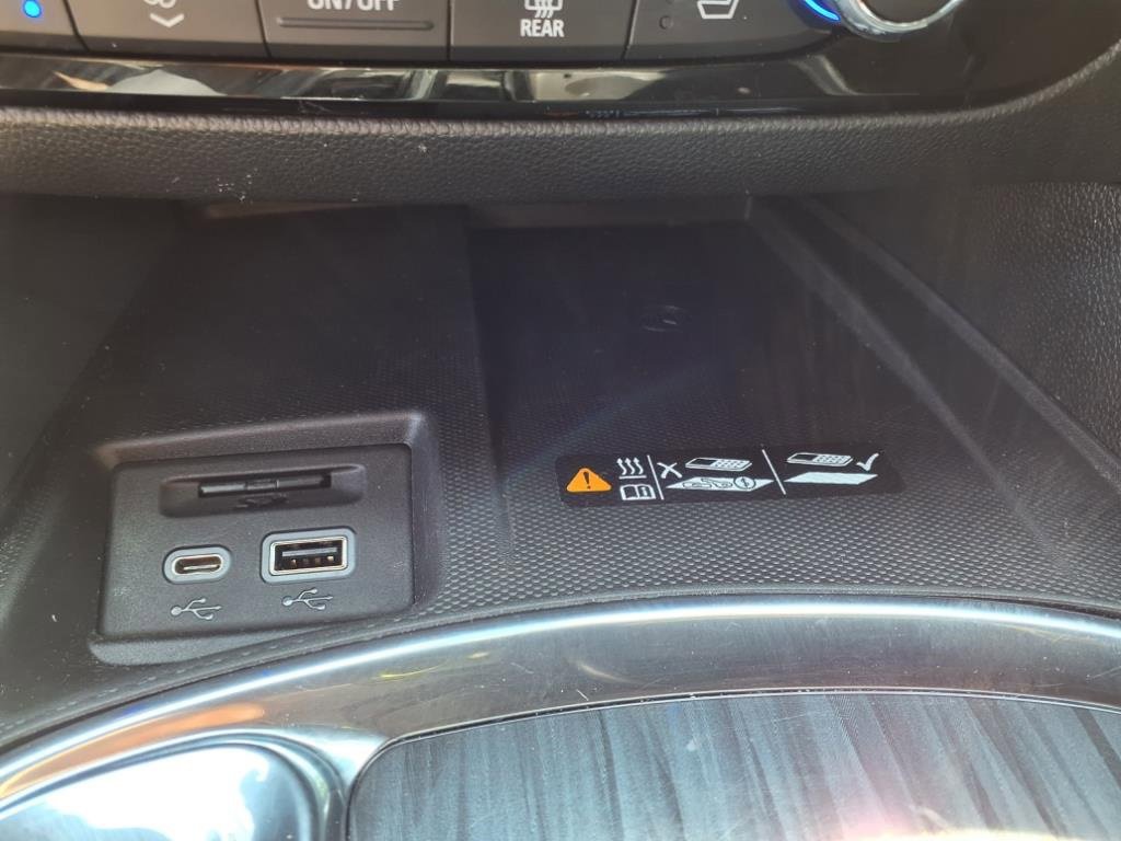 Certified 2023 Buick Enclave Premium image 44