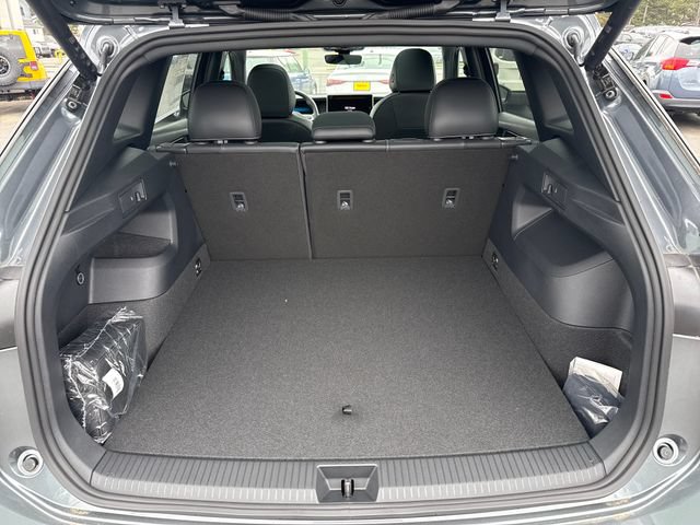New 2026 Volkswagen Tiguan SE R-Line AWD/4WD image 15