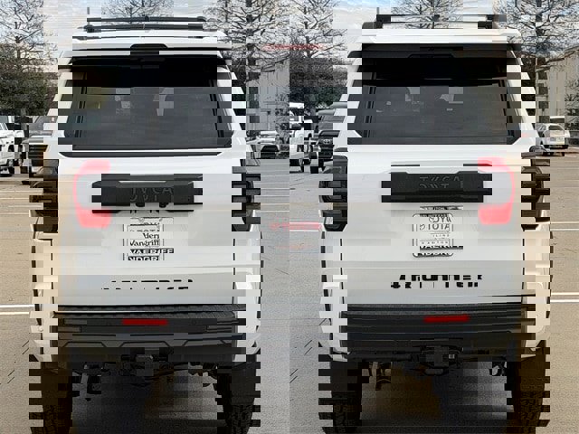 Used 2025 Toyota 4Runner TRD Off-Road Premium image 5