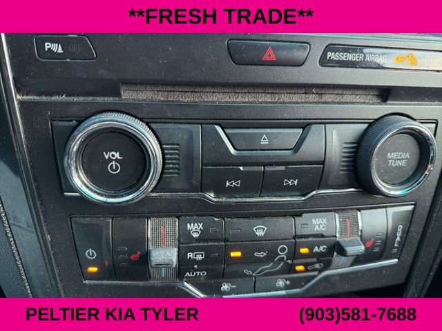 Used 2017 Ford Explorer XLT w/ Equipment Group 202A image 20