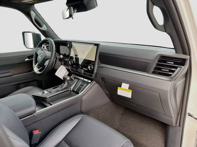 New 2026 Lexus GX 550 w/ Cold Area Package AWD/4WD image 15
