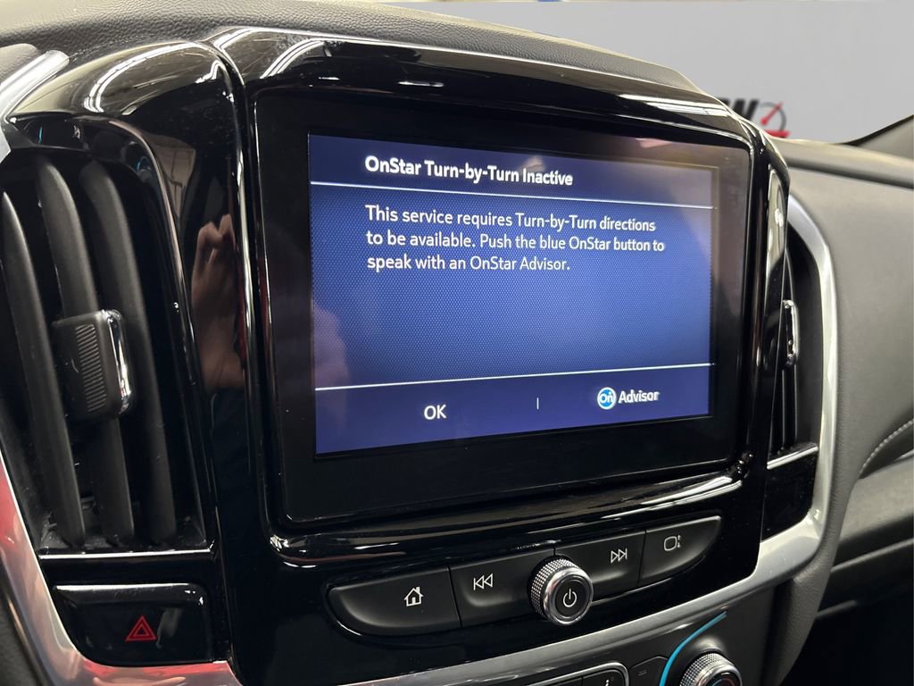 Used 2023 Chevrolet Traverse LT image 32