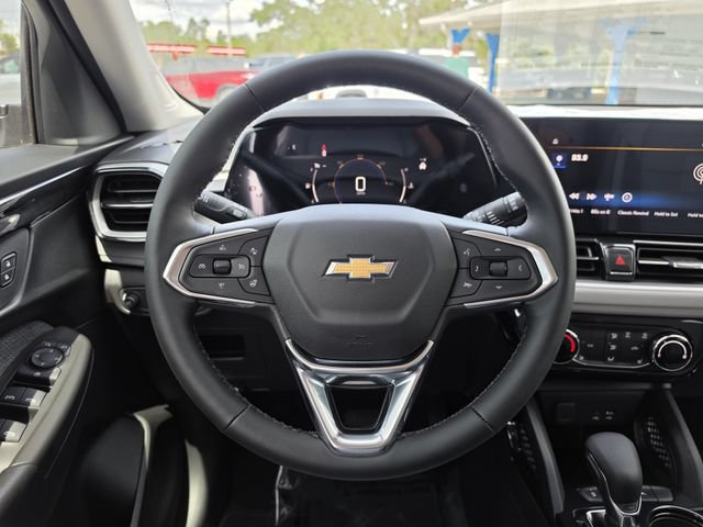 New 2026 Chevrolet TrailBlazer LT w/ LT Cold Weather Package FWD image 16