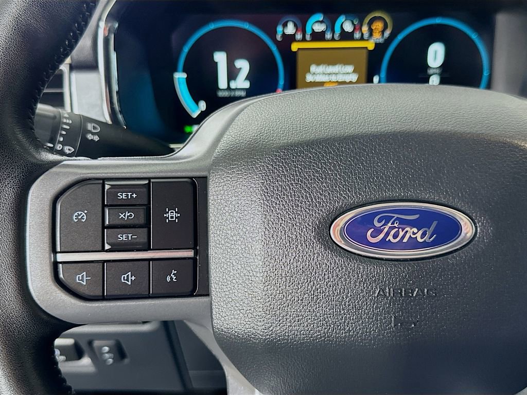 Used 2023 Ford F150 Lariat image 23