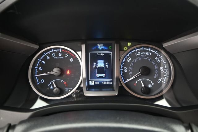 Used 2021 Toyota Tacoma SR5 RWD image 10
