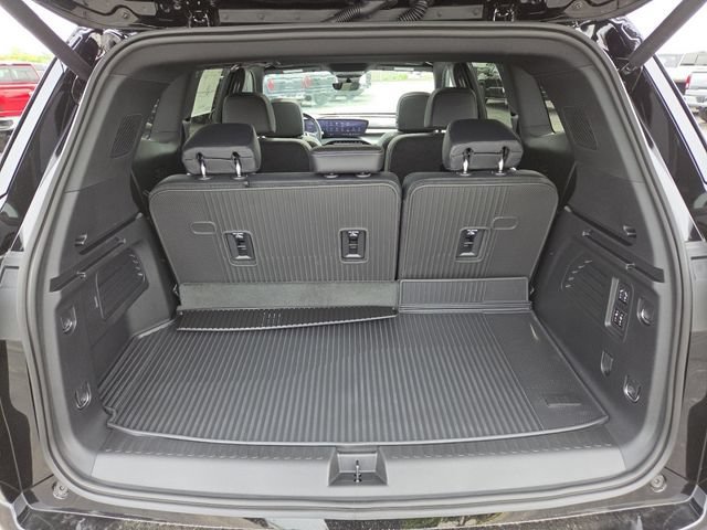 New 2026 Buick Enclave Avenir w/ Super Cruise Package AWD/4WD image 29