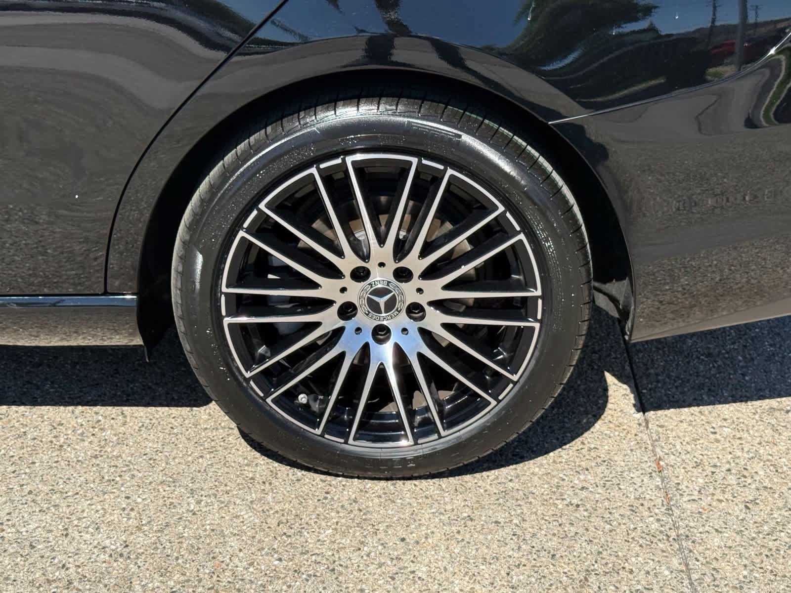 Used 2024 Mercedes-Benz C 300 Sedan image 19