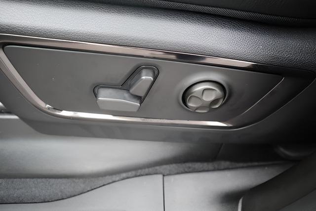 New 2026 RAM 1500 Limited image 13