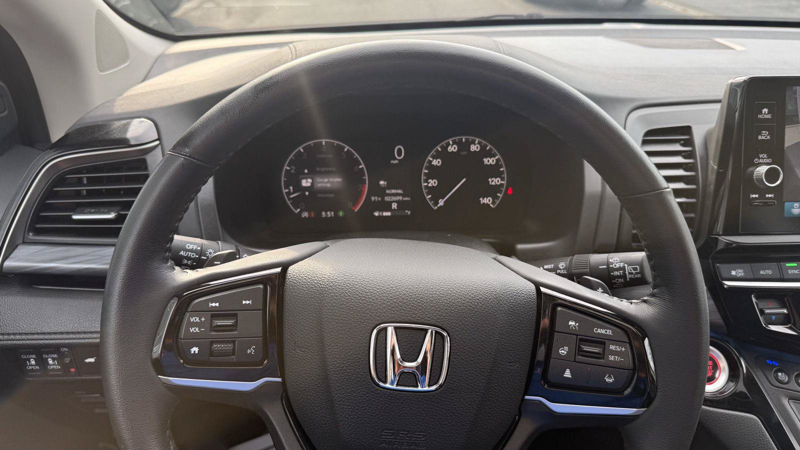 Used 2026 Honda Odyssey Elite image 51