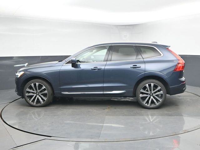 Used 2023 Volvo XC60 B5 Ultimate image 5