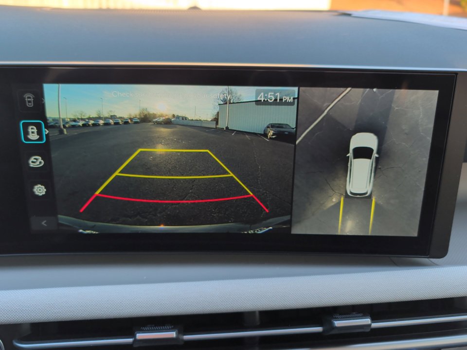 Used 2025 Hyundai Tucson Limited image 19