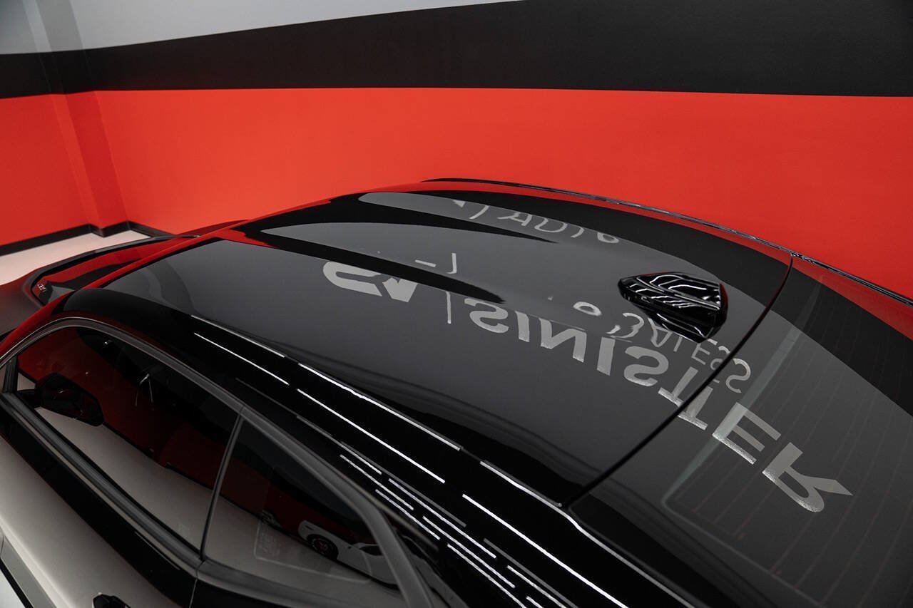 Used 2021 Chevrolet Camaro ZL1 RWD image 25
