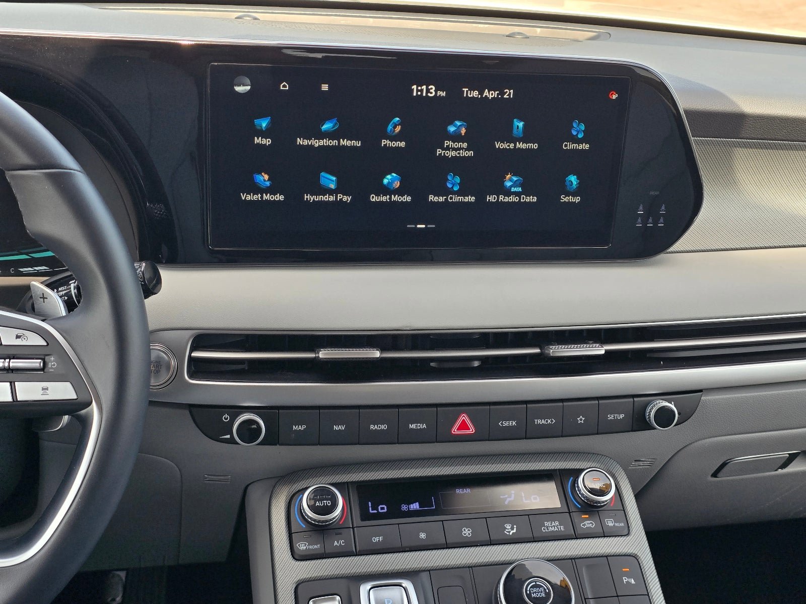 Used 2025 Hyundai Palisade SEL FWD image 16