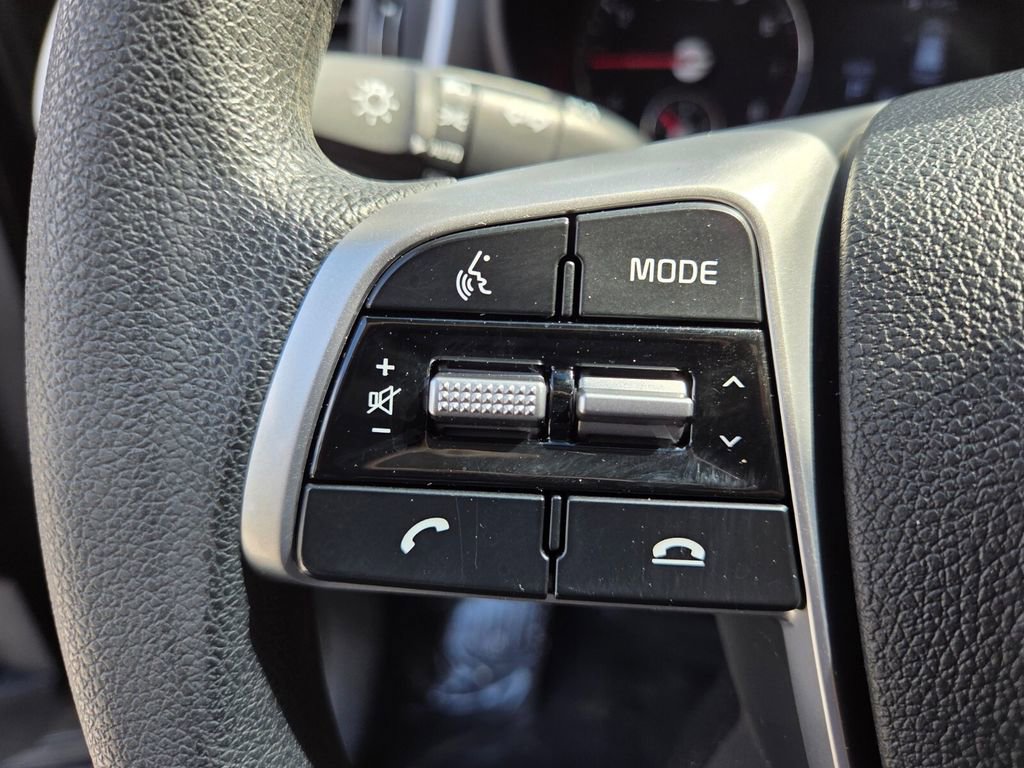 Used 2019 Kia Sorento L image 23