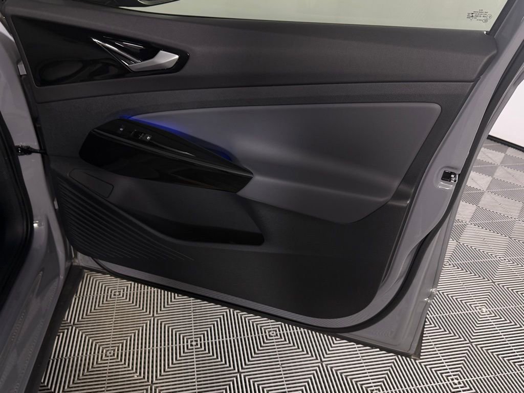 Used 2022 Volkswagen ID.4 Pro S image 29