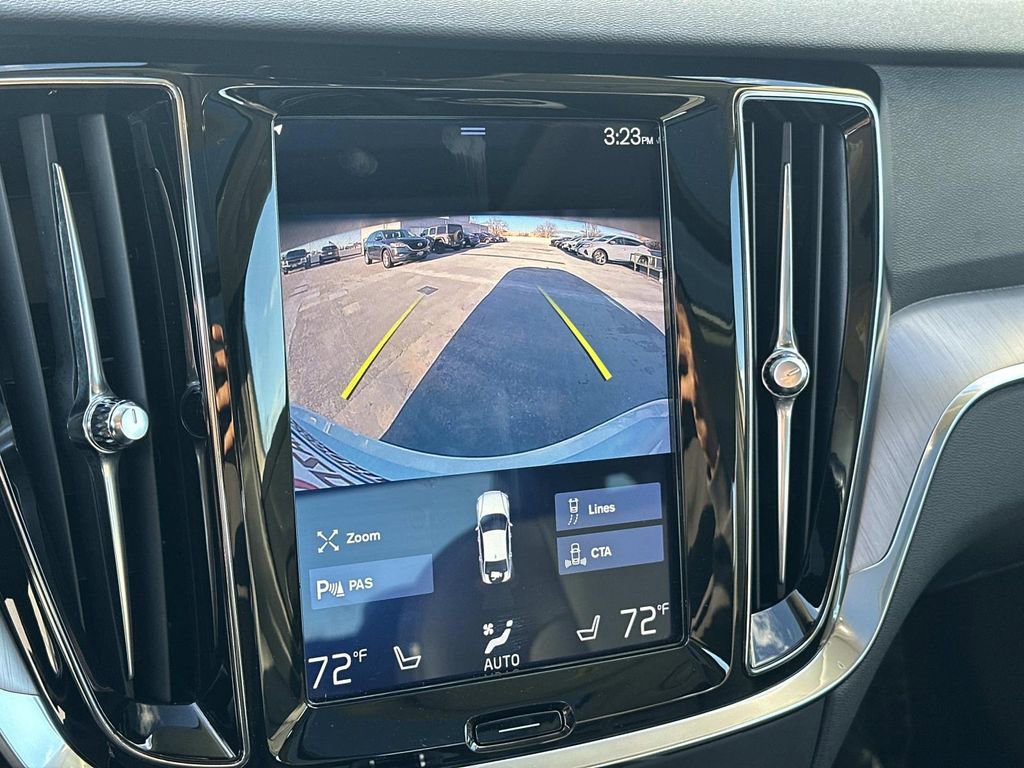 Used 2020 Volvo S60 T6 Momentum image 12