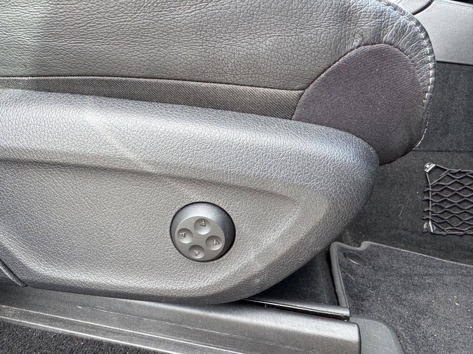 Used 2021 Mercedes-Benz GLE 450 4MATIC image 32