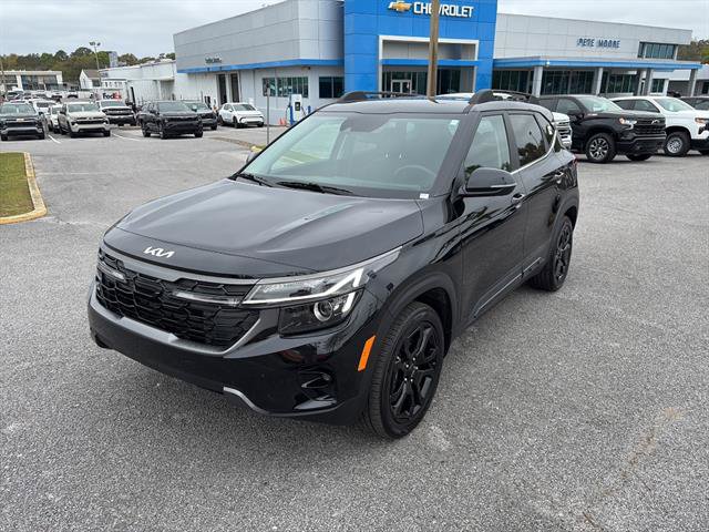 Used 2024 Kia Seltos X-Line image 3