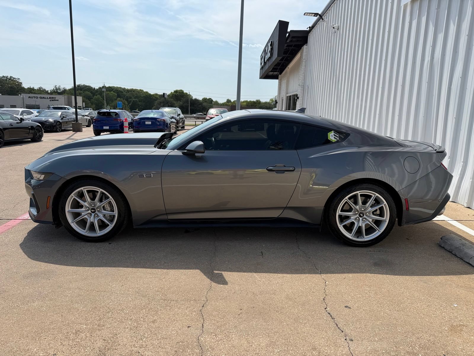 Used 2024 Ford Mustang GT Premium RWD image 3