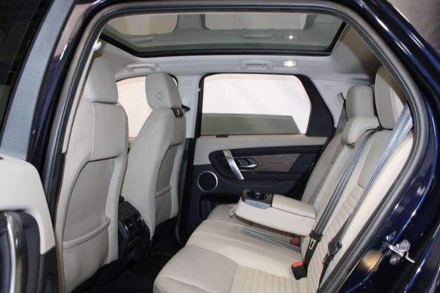 Used 2023 Land Rover Discovery Sport S AWD/4WD image 9