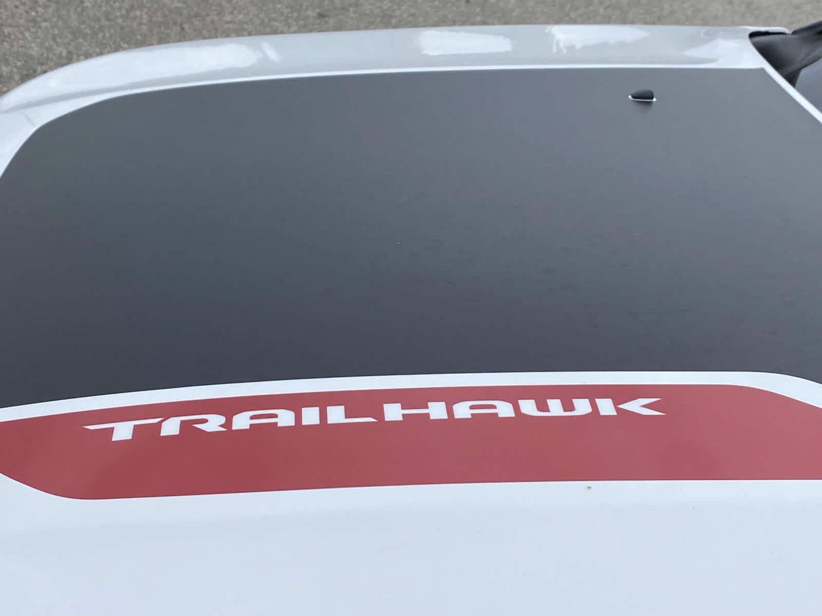 Certified 2026 Jeep Compass Trailhawk AWD/4WD image 12