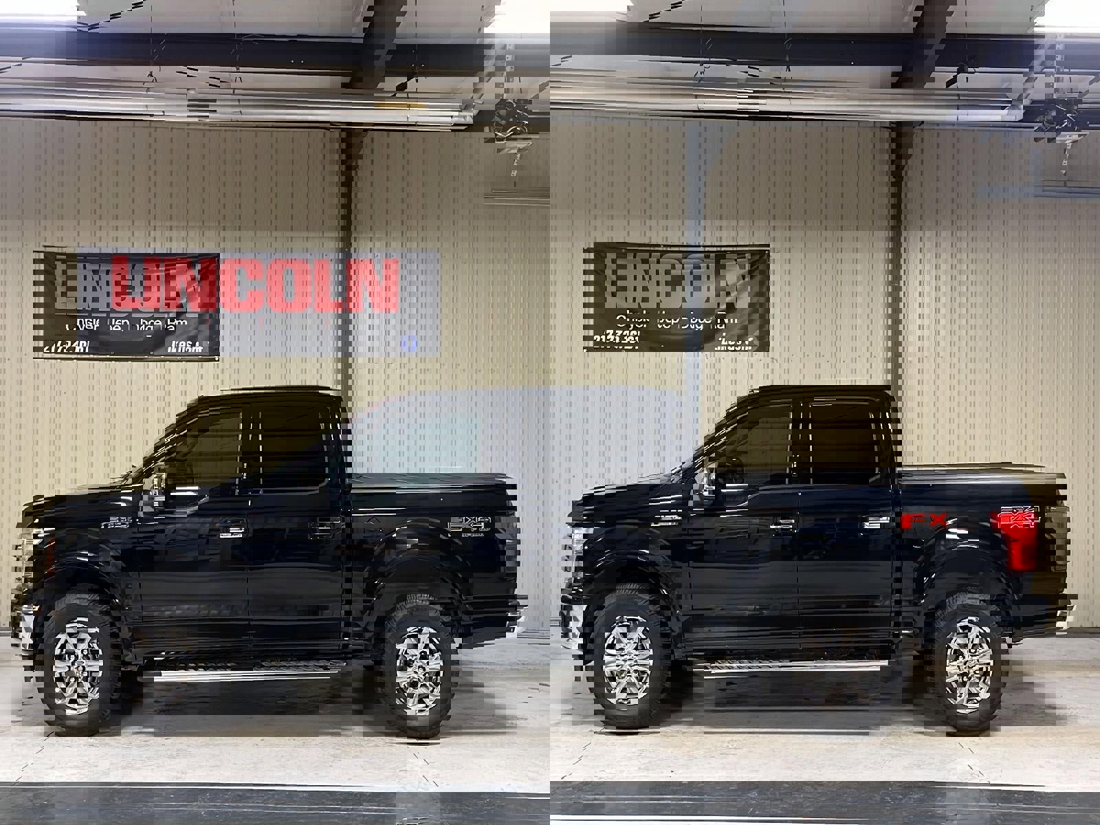 Used 2018 Ford F150 Lariat w/ Equipment Group 502A Luxury image 2