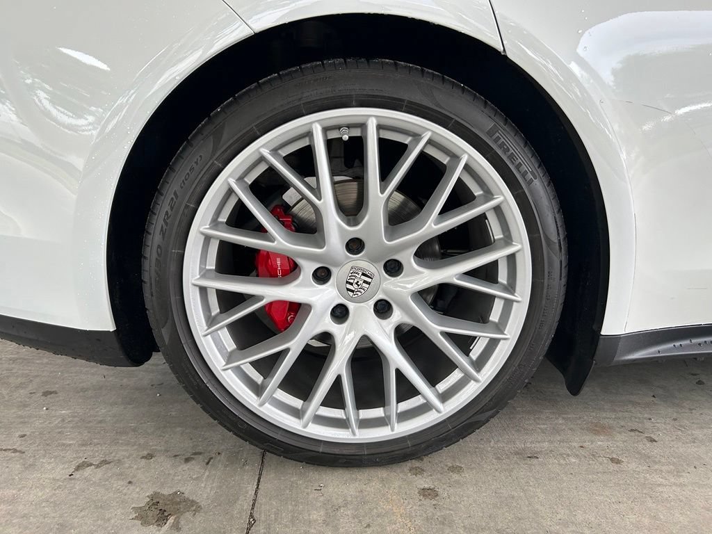Used 2018 Porsche Panamera w/ Premium Package Plus RWD image 19