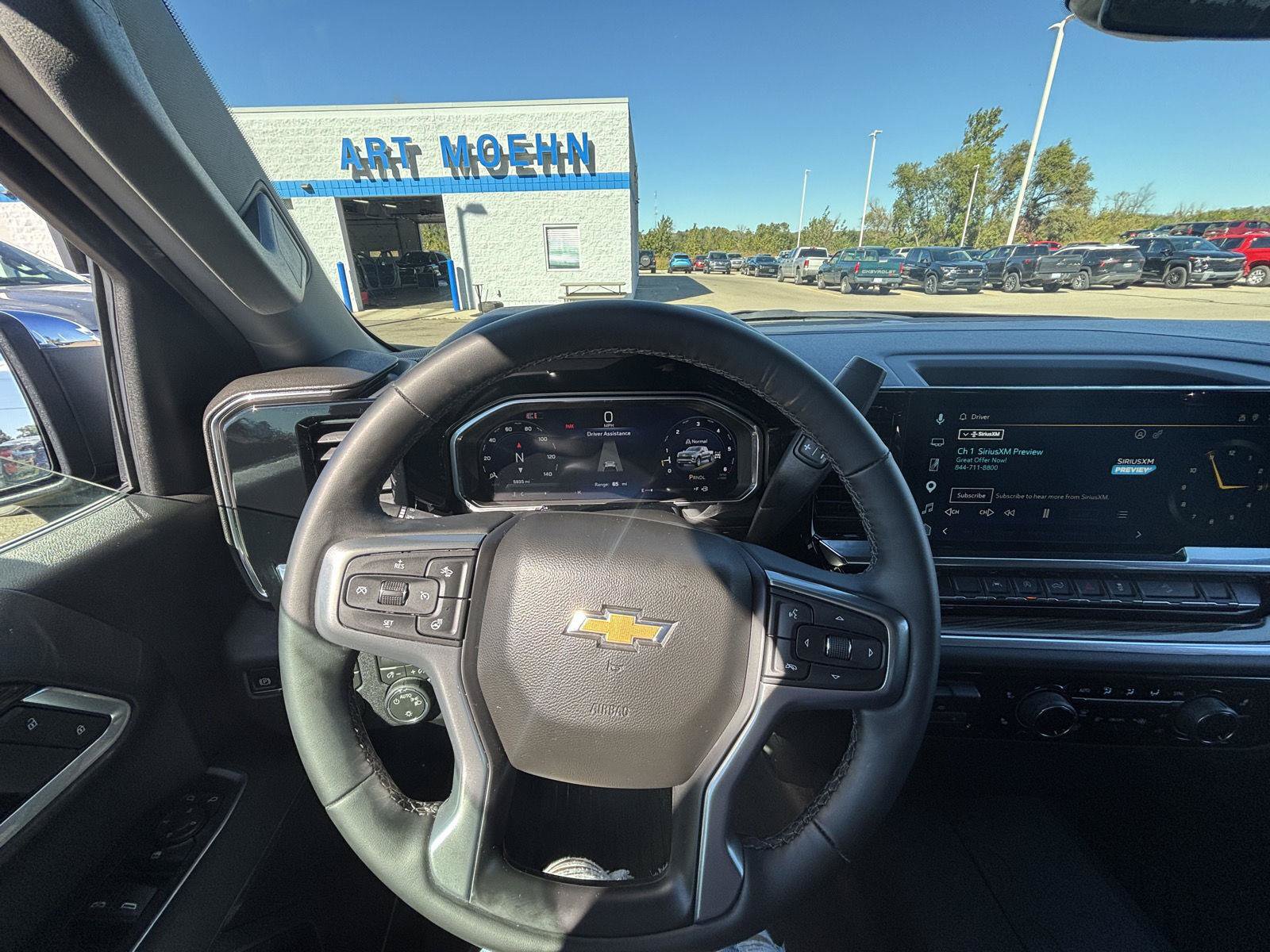 Used 2026 Chevrolet Silverado 1500 LT w/ Z71 Off-Road Package AWD/4WD image 25