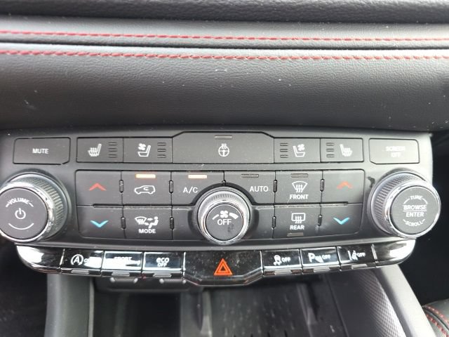 Used 2026 Dodge Durango GT AWD/4WD image 7