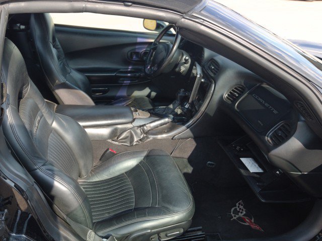 Used 2002 Chevrolet Corvette Convertible w/ Preferred Equipment Group2 RWD image 29