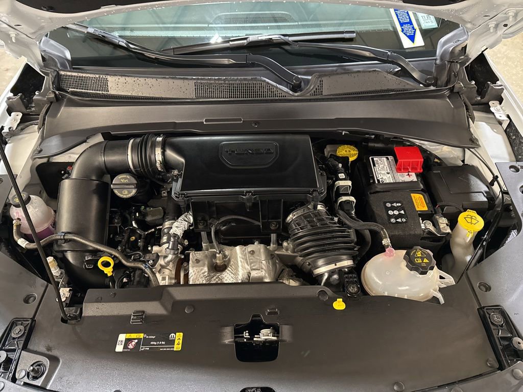 Used 2024 Jeep Compass Trailhawk w/ Trailhawk Convenience Group image 25