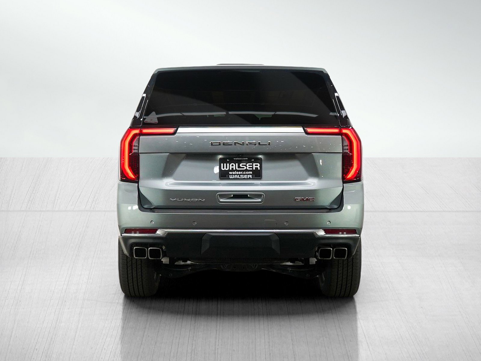 Used 2025 GMC Yukon Denali AWD/4WD image 5