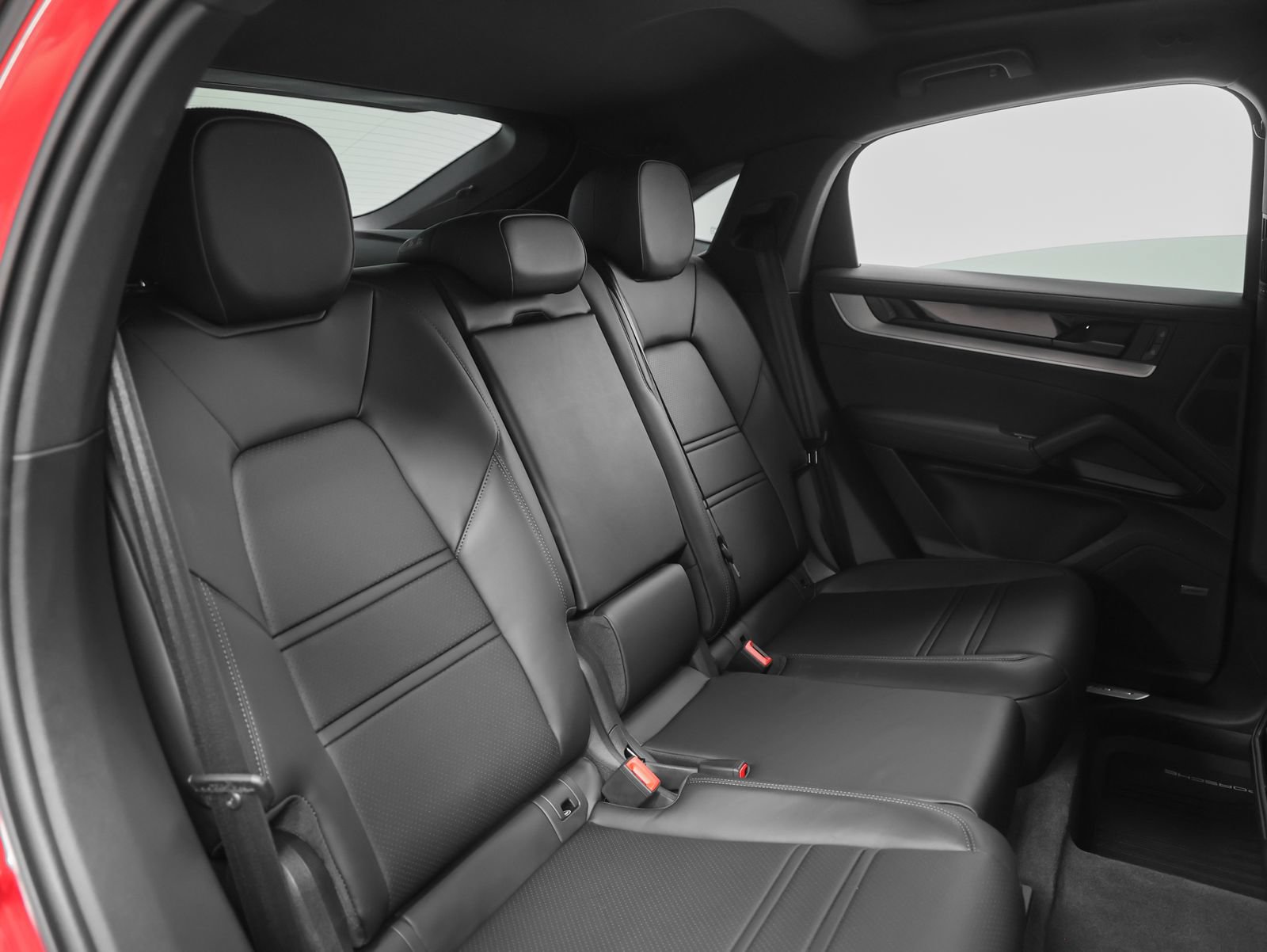 Certified 2026 Porsche Cayenne S AWD/4WD image 27