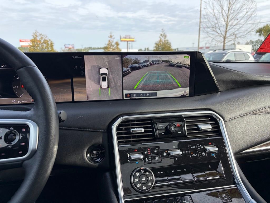 Used 2025 Nissan Armada Platinum image 24