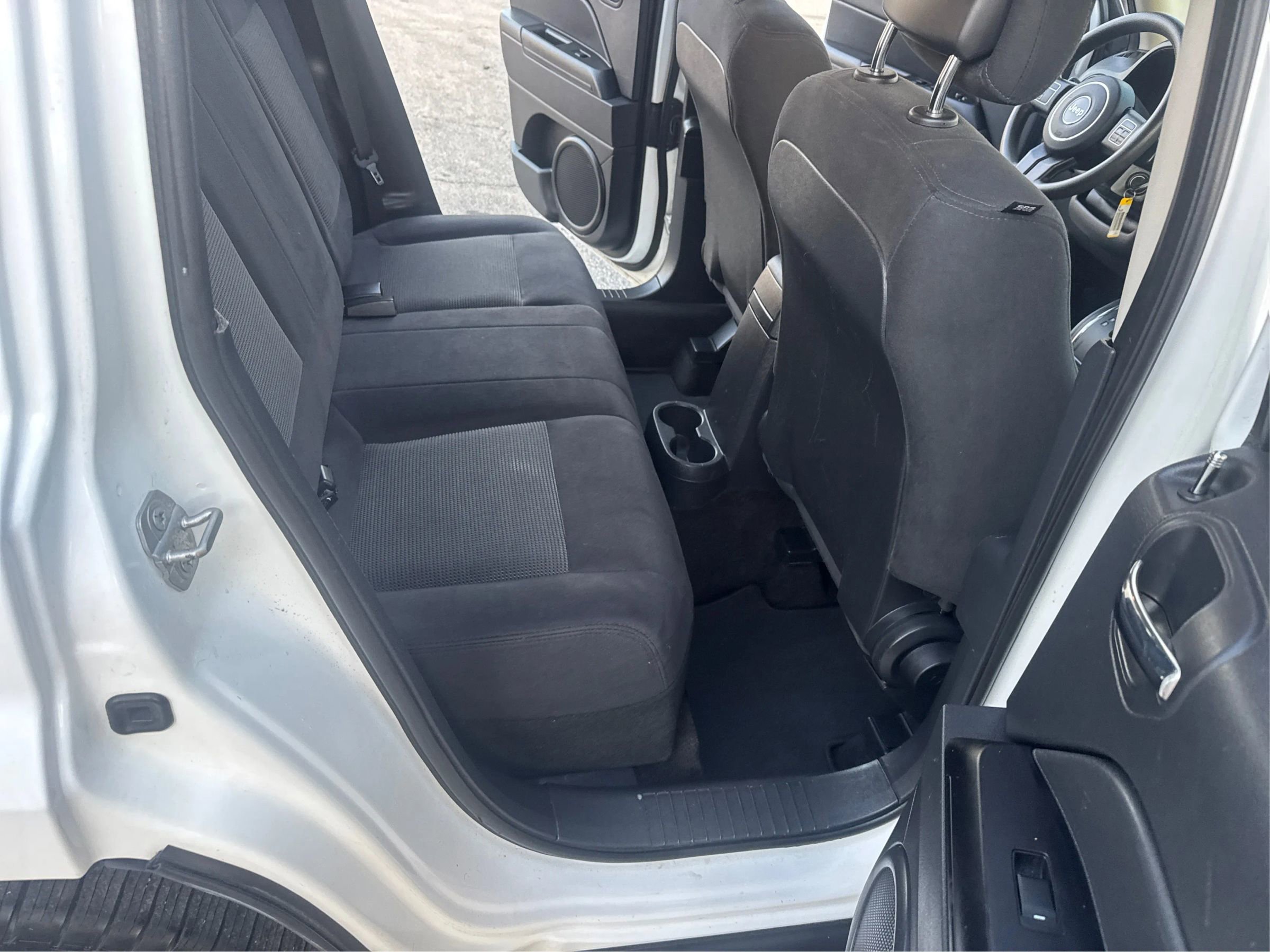 Used 2015 Jeep Patriot Sport w/ Power Value Group image 23