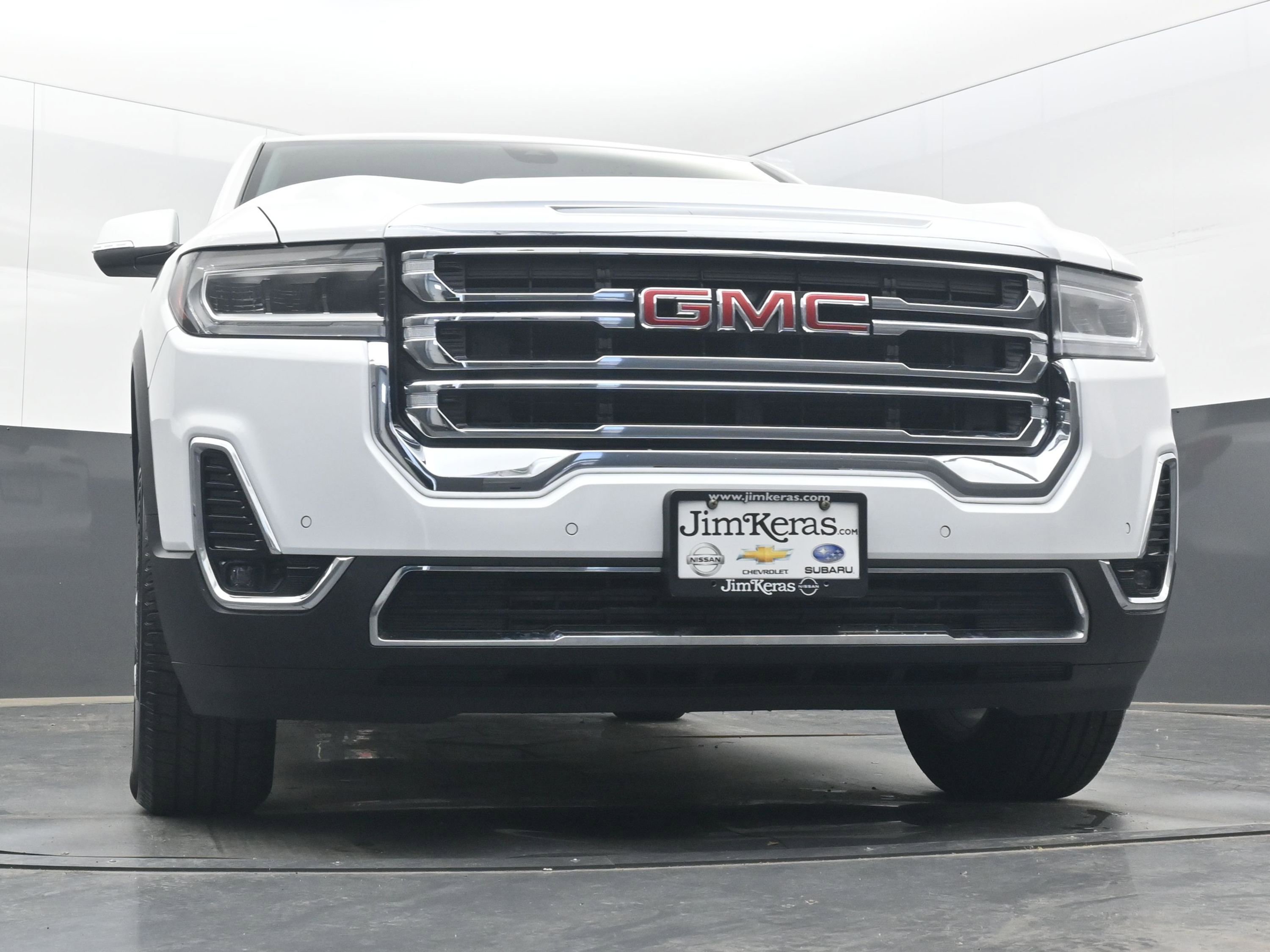 Used 2022 GMC Acadia SLT FWD image 25
