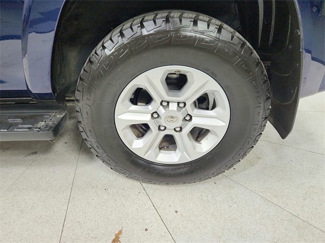 Used 2021 Toyota 4Runner SR5 Premium image 43
