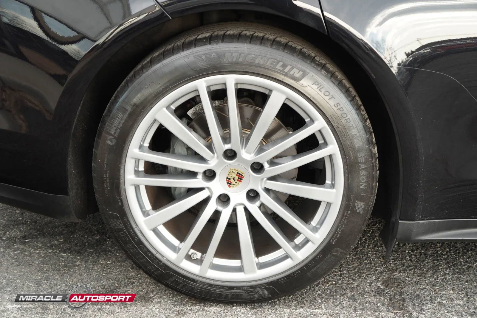 Used 2017 Porsche Panamera 4S AWD/4WD image 11