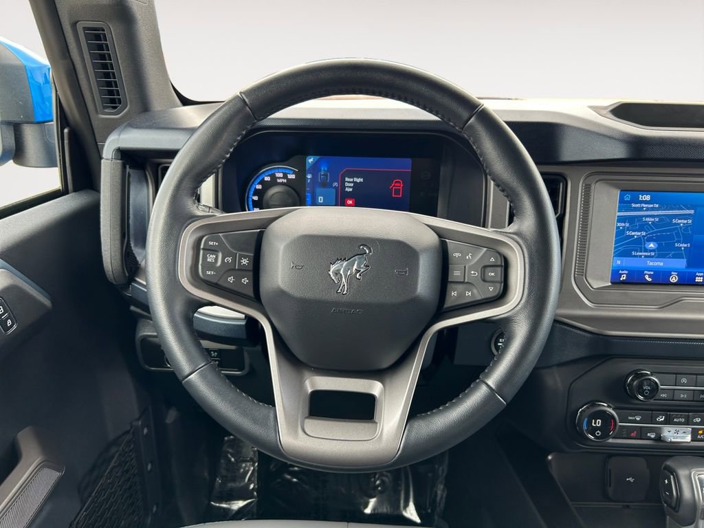Used 2023 Ford Bronco Outer Banks image 15