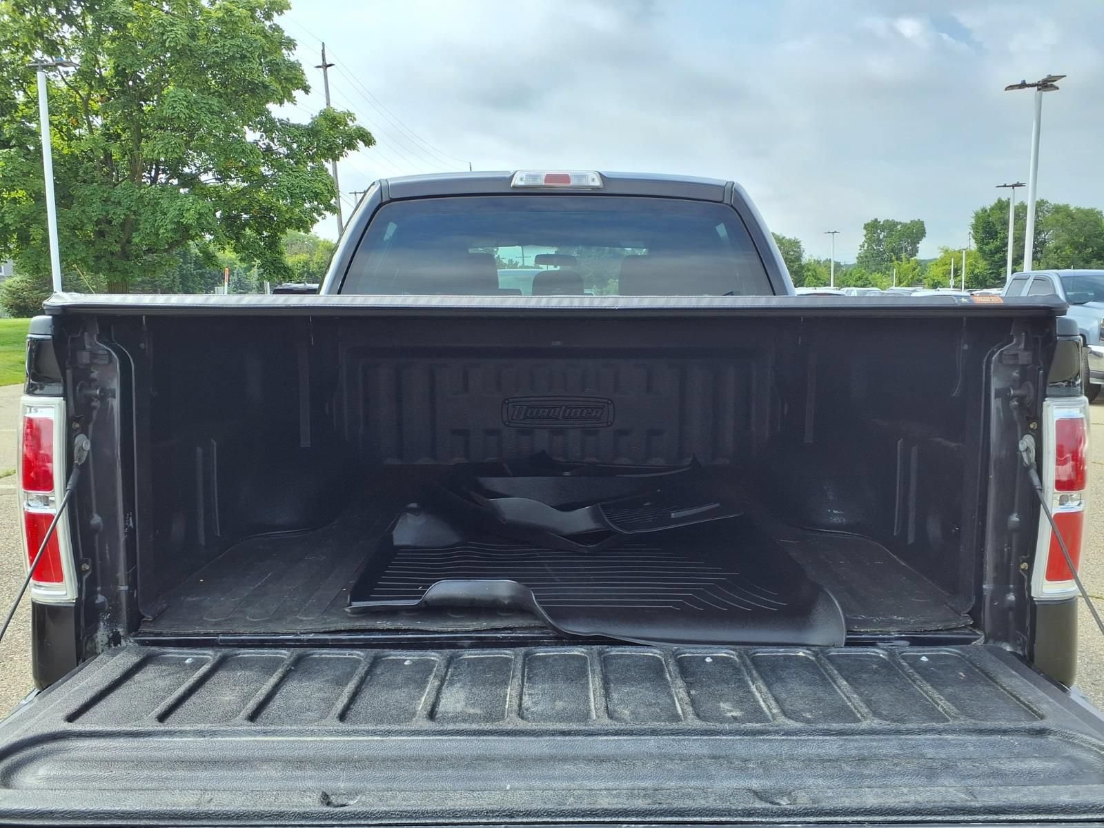 Used 2014 Ford F150 STX w/ Equipment Group 201A Mid AWD/4WD image 10