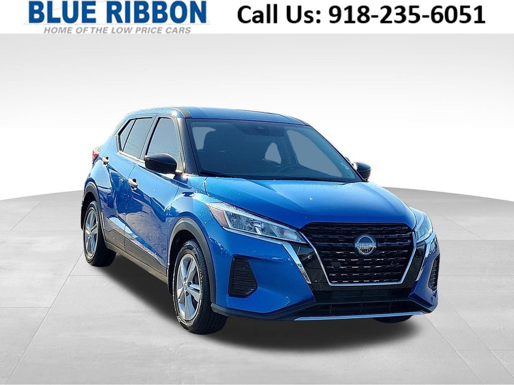 Used 2023 Nissan Kicks S