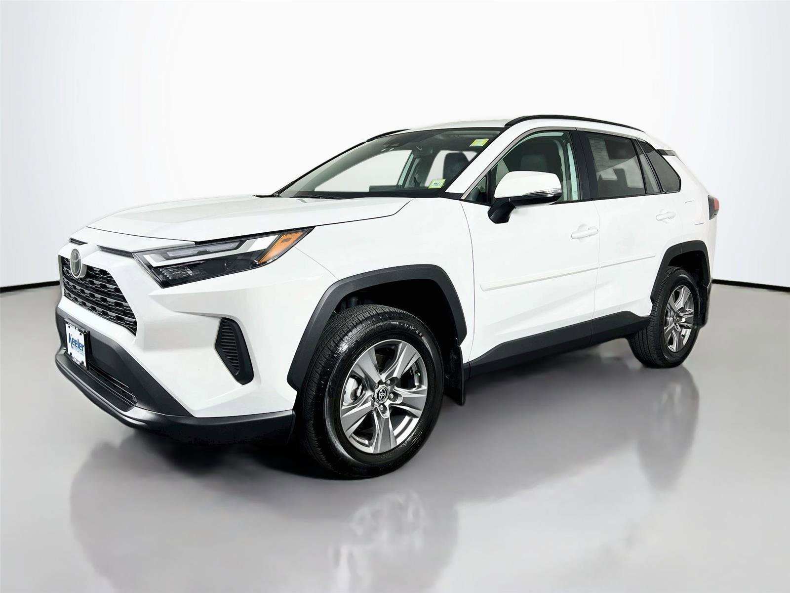 Used 2024 Toyota RAV4 XLE w/ Convenience Package AWD/4WD image 2