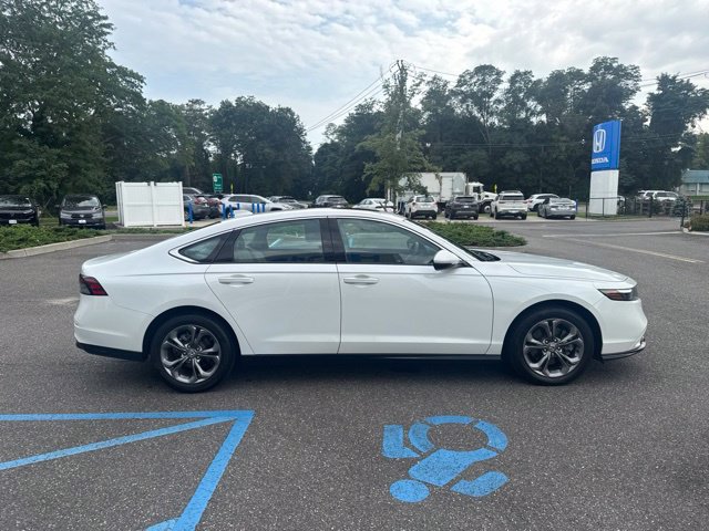 Certified 2024 Honda Accord EX-L image 9