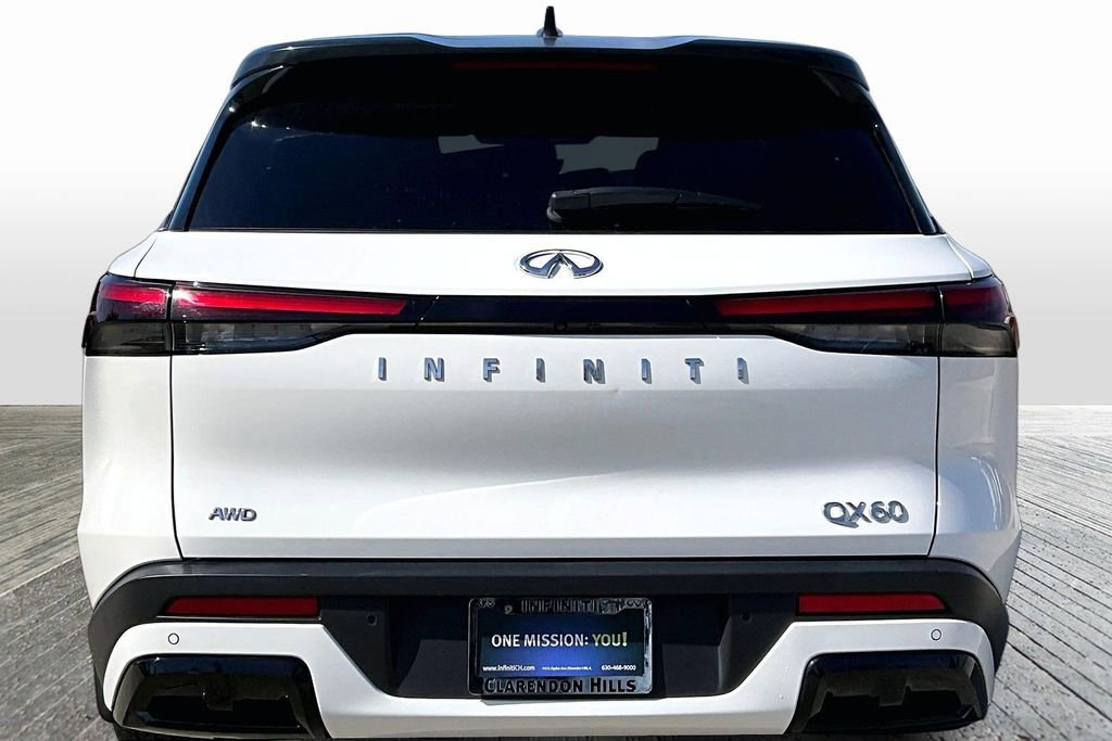 Certified 2024 INFINITI QX60 Pure image 7