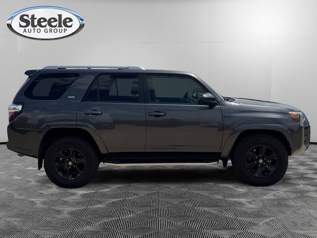 Used 2016 Toyota 4Runner SR5 image 6