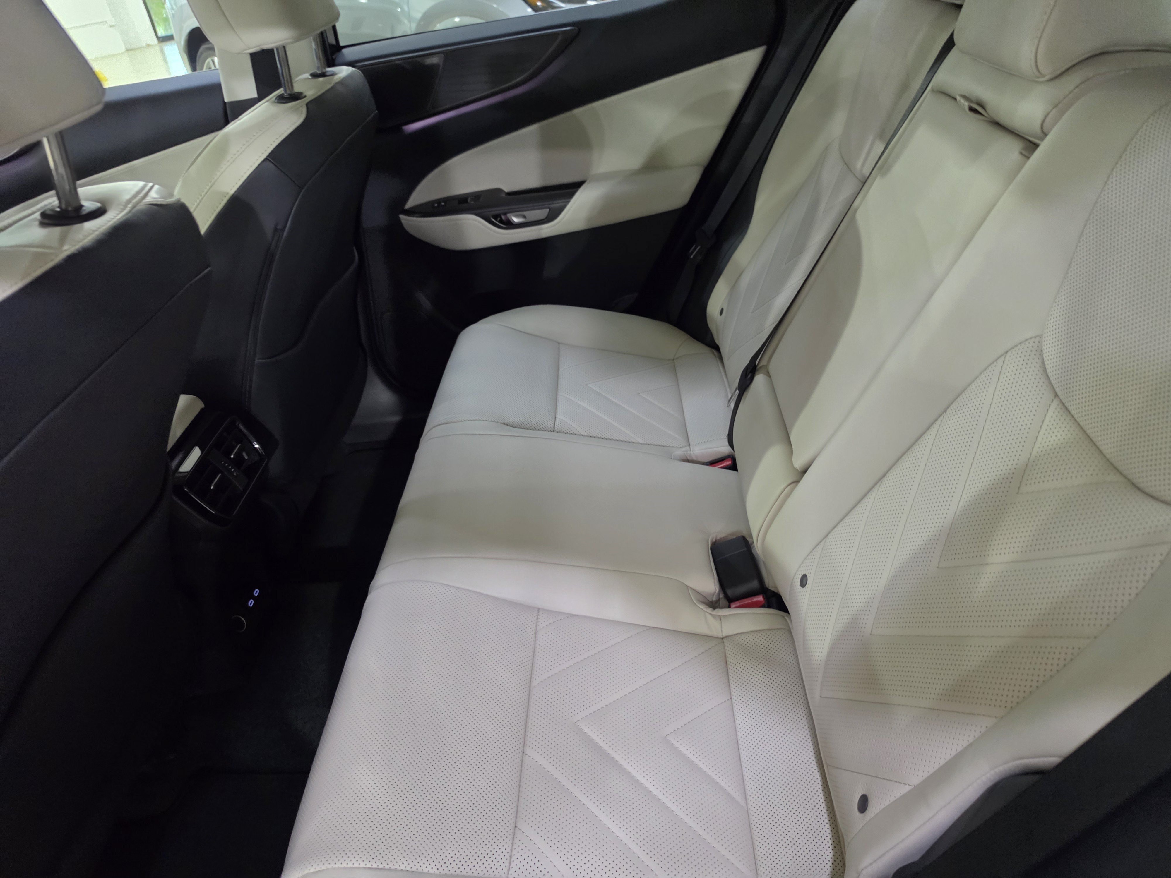 New 2026 Lexus NX 350 AWD w/ Luxury Package image 8
